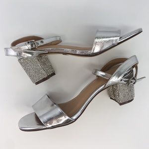 Lauren Lorraine Silver Block Heels 8.5